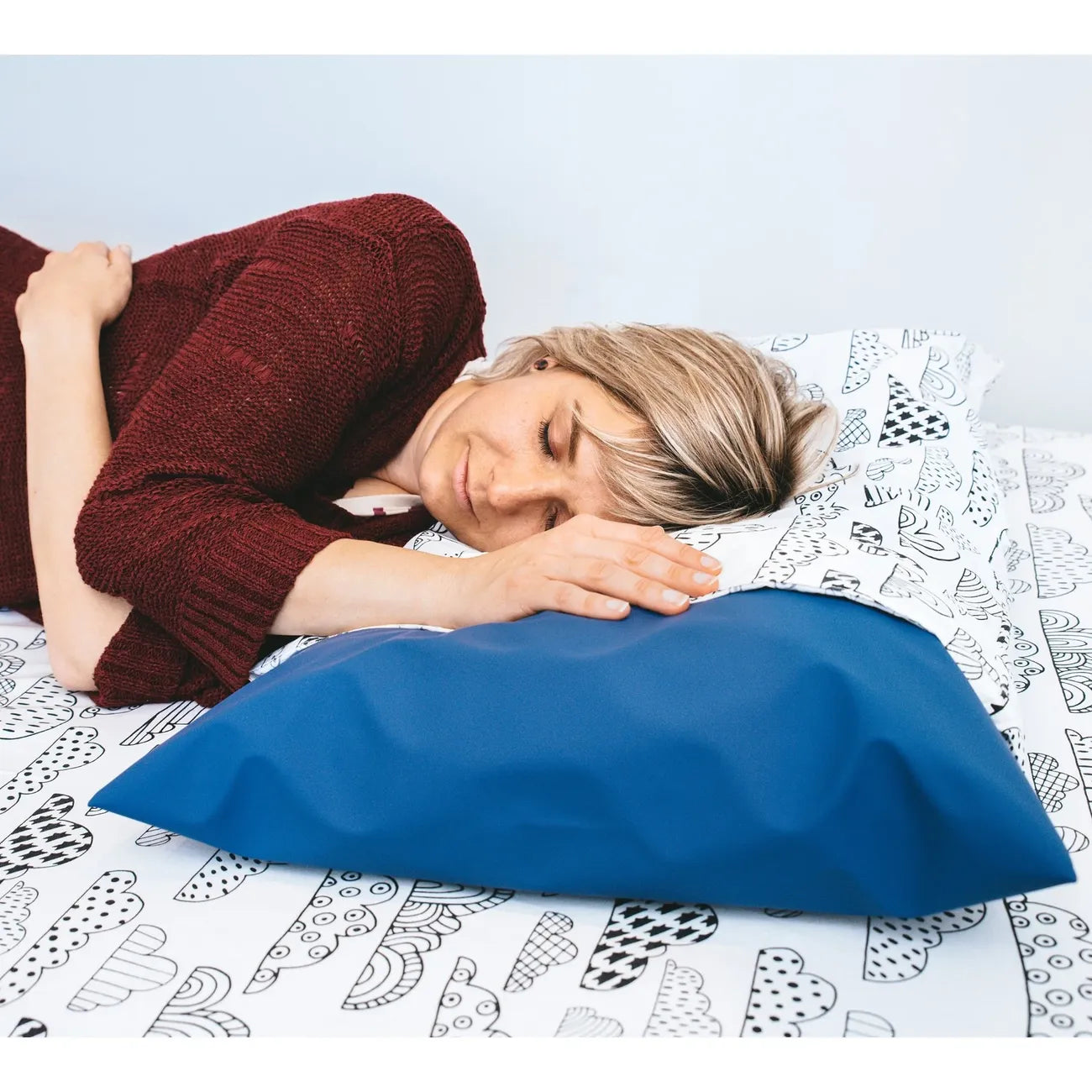 pillow protection nz, pillow protector, hospital grade pillow, nose bleed solution ,  wet bag, epistaxis